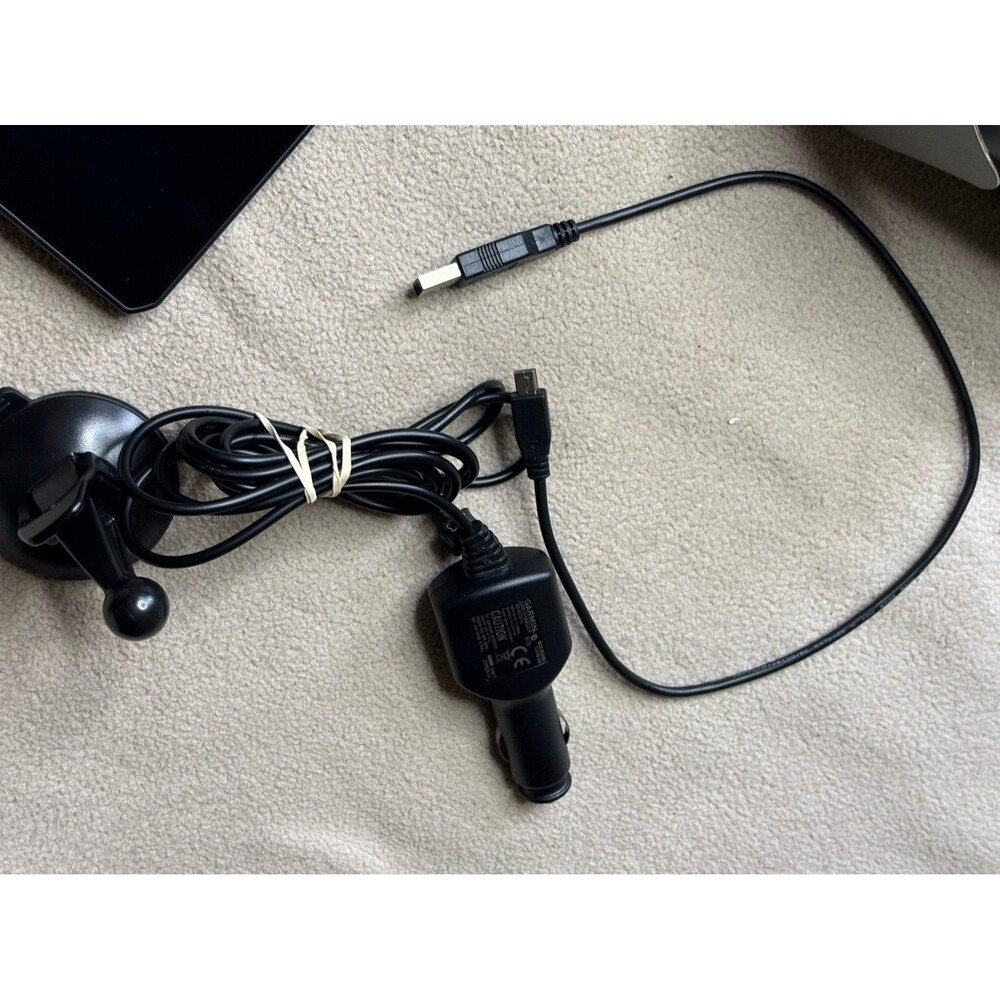 Garmin Dezl OTR700 Touchscreen 7" Trucking Gps Navigator 010-02313-00 - Picture 3 of 10